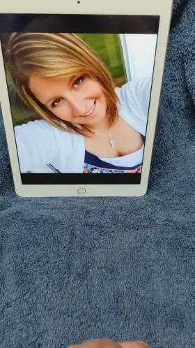 Sprayed some ropes all over her pretty face