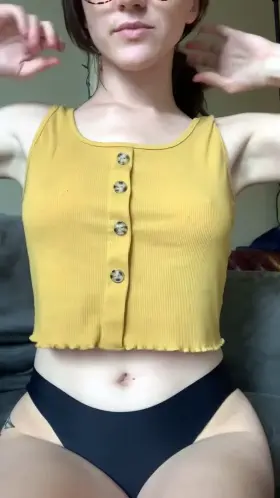 Any itty bitty titty lovers in the crowd this morning? 😉