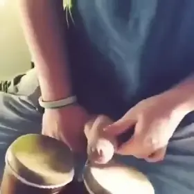 Cock bongos