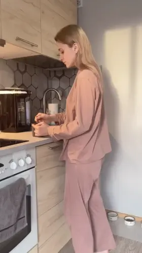 good morning! coffee? 🥰