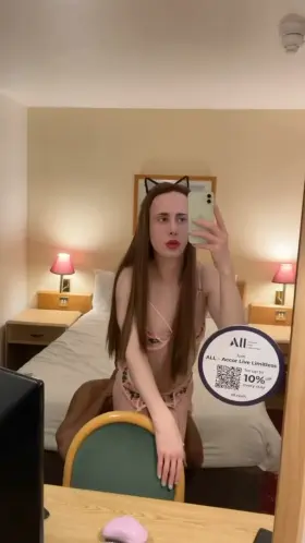 I need someone to come over and tongue fuck me till I have multiple orgasms please 🥺💦💦