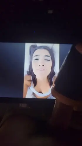 she got the Fleshlight finally gave her a thick one!! (over 18 time pic was taken) hope y'all enjoy!