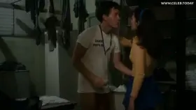 Kim Cattrall's Ear-Splitting Plot, Porky's