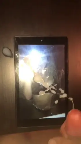 Huge cumtribute Kik DCumtributes