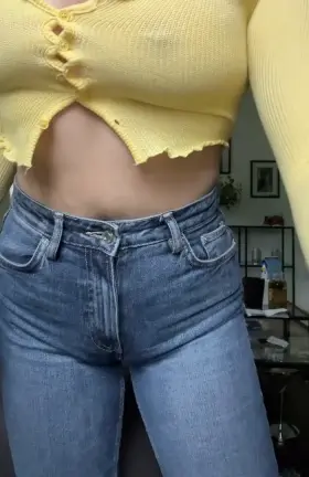 dont tell my teachers anything about this okay?🤓