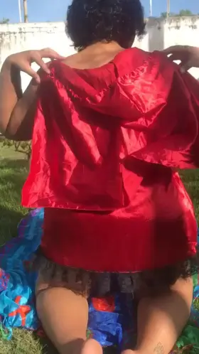 It’s carnival, would eat Little Red Riding Hood’s ass?