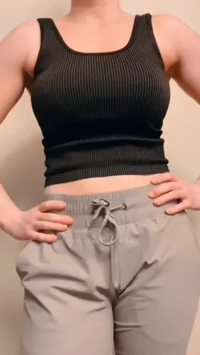 Nothing like stripping after the gym [OC]