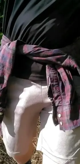 More of you should take your cock outline outdoors tbh