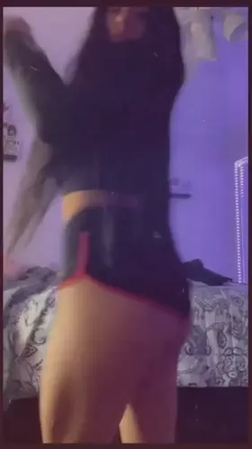 Twerking Latina