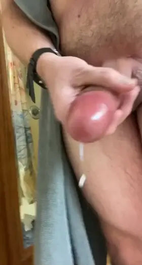 [44] Dad milking the cum from my cock