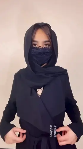 What my Muslim family sees😇 VS what you see😈