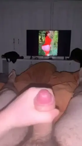 [kik willgoon4you] looking for someone to edge me and make me cum 10x harder than if this is you cum join