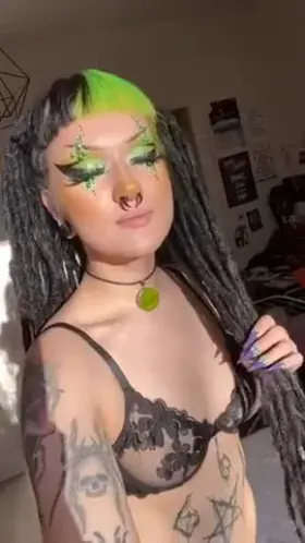 I love the sunshine☀️