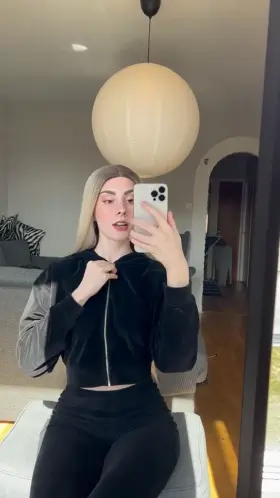 Here's my proposal for you to skip work and come squeeze my titties 🥰💕