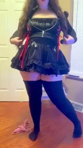 my chubby pussy is so cute tbh