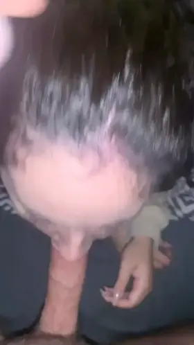 I love when he grabs my head and face fucks me 🍆👅