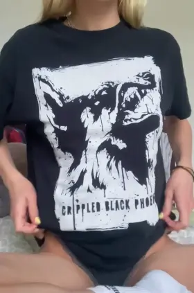 Felt cute today so here's my petite body (: