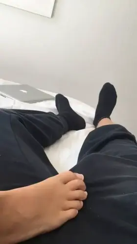 I am new to this… Am I doing this right? How does it look? 😇😇 19f