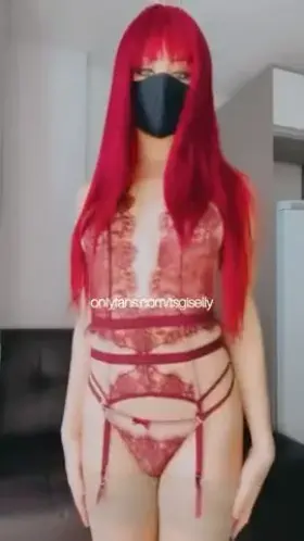 Surprise!! I don't know how it all fits in my panties 🍆