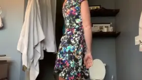 Am I fit under this dress ?