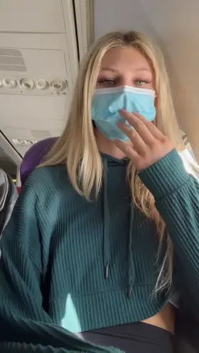 Flashing my tits on my flight [gif] [flash]