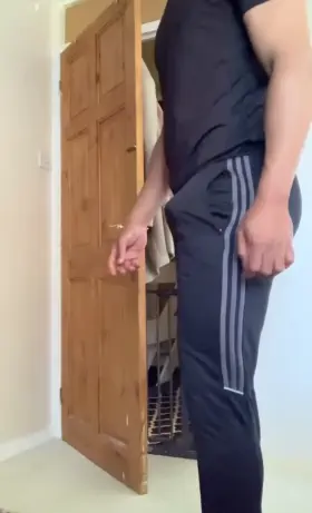 I love the stares I get at the gym when I wear these😅