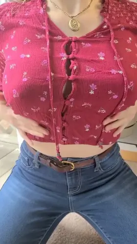 Please help, not going to be easy probably but who is she?!