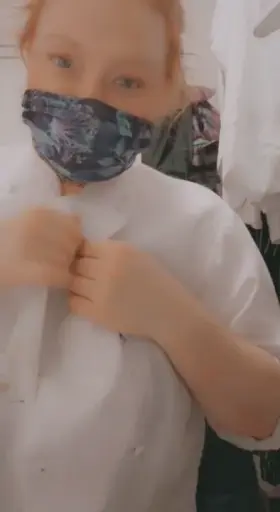 I'm a reverse magician. You don't see them, now you do! [oc] [f]