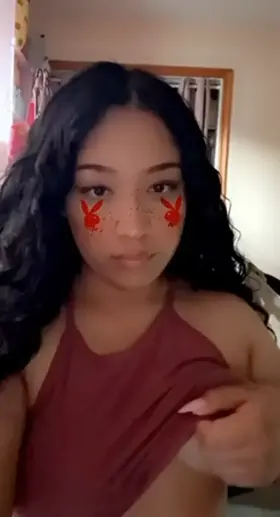 Latina tits 😋 [OC]