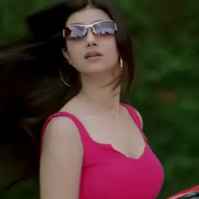 Ayesha Takia busty cow in Taarzan