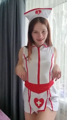 Horny, young girl wants to fuck so bad... 🥵