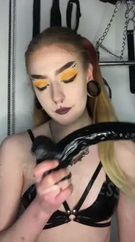 recycling shots of spit🥵 13MINS INFO IN COMMENTS