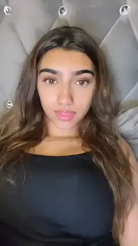 it’s her birthday! should i cum for her? how would you make her birthday fuck special?