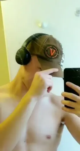 Can you be my gym partner :) ? m19