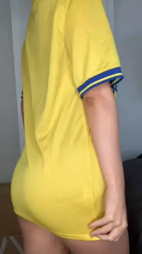 This booty cute enough ?
