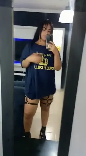 [SELLING] Hey, here 💜 I’m Sexting Sessions, Videocalls, Custom Videos, Girlfriend Experience & many more 🥰 Snapchat Osd.24, Kik: Osd.21, Telegran Oshy21, Skype: live:.cid.58407a4e6f4cb8fc