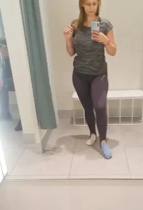 I like situations like this. I'm recording my butt in the locker room, next to some girl and her boyfriend.