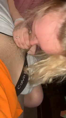 Amateur GF sucking cock