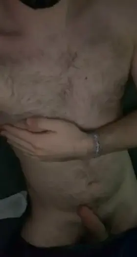 Do you like a hairy chest? 😏