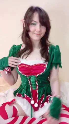 (OC Reveal) Can I be your little helper~?