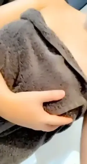 Oops I dropped my towel 🤭💦