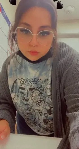 work sucks, keep me entertained