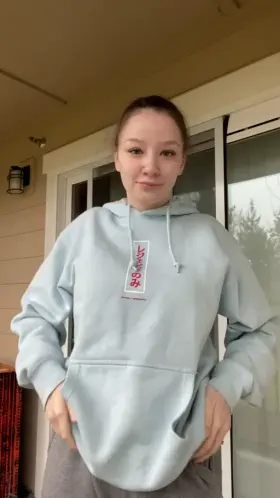 Free the titties 😍