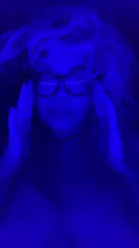Would you fuck me in the blue light??