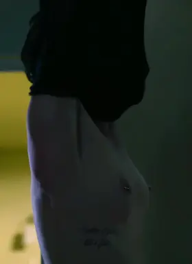 Rooney Mara showed her hot nude body in 