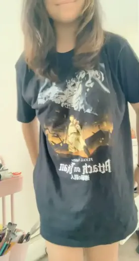 Nerdy and busty college student would you smash?