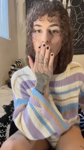 i need a mouth to feed, any takers? 🥺