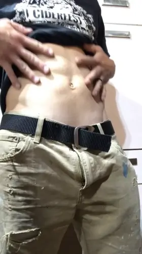 Reddit sure (m)akes it hard to focus on work