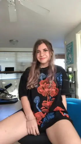 Would you breed a short and flexible artist? 🙈💕