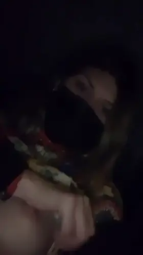 you have to guess if the taxi driver saw my tits in the rear view mirror 😛 f22